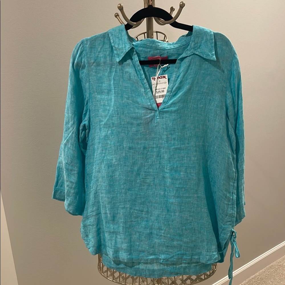 NWT! Blue Linen Top